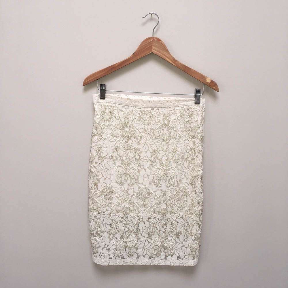 Endless Rose pencil skirt